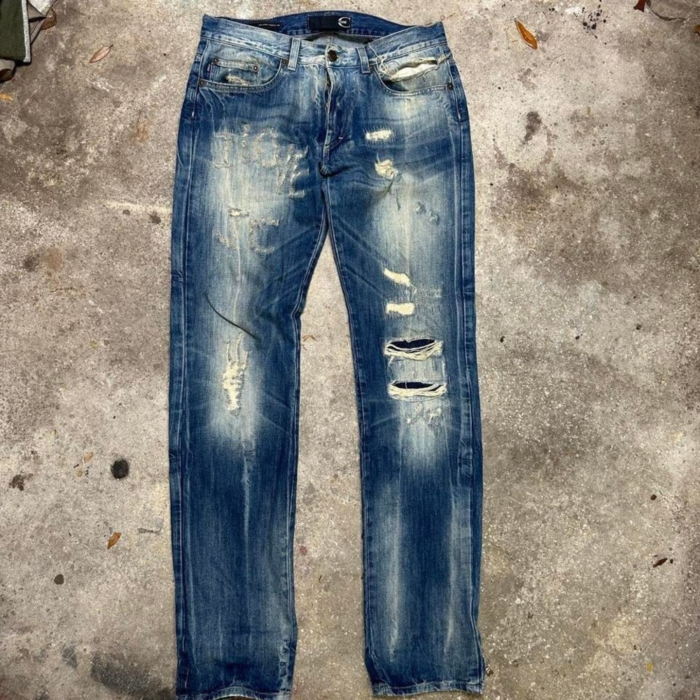 just cavalli low waist regular leg distressed ripped blue jeans Size [34x34]